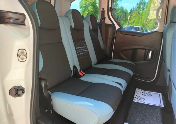 Citroen Berlingo cena 30900 przebieg: 178740, rok produkcji 2014 z Płock małe 466